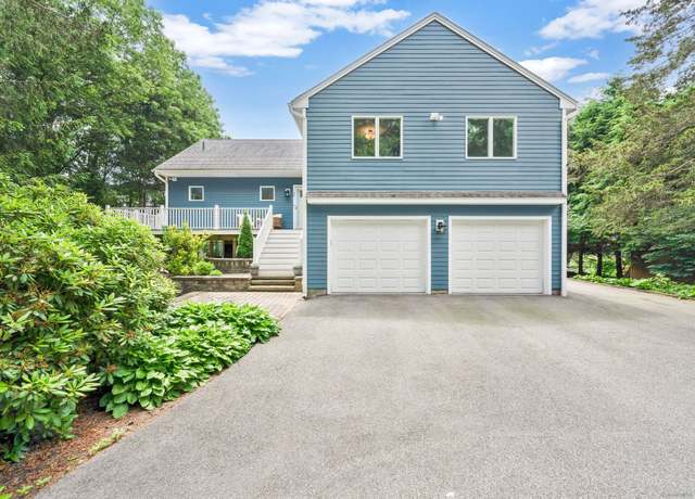 Property at 44 Dogwood Ln, Glastonbury, CT 06033, 3 beds, 2.5 baths