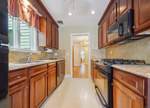 Property at 20 Newtown Ter, Norwalk, CT 06851, 2 beds, 1 bath