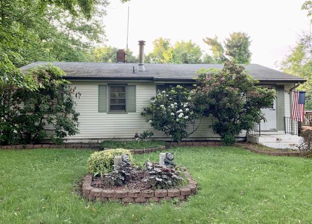 Property at 17 Oronoque Rd, Milford, CT 06461, 3 beds, 1 bath