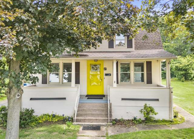 Property at 27 Homestead St, Manchester, CT 06042, 3 beds, 2 baths