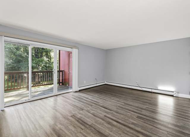 Property at 1109 Waterbury Rd Apt 1A, Cheshire, CT 06410, 2 beds, 1 bath