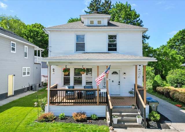Property at 76 Geer Ave, Norwich, CT 06360, 3 beds, 1.5 baths