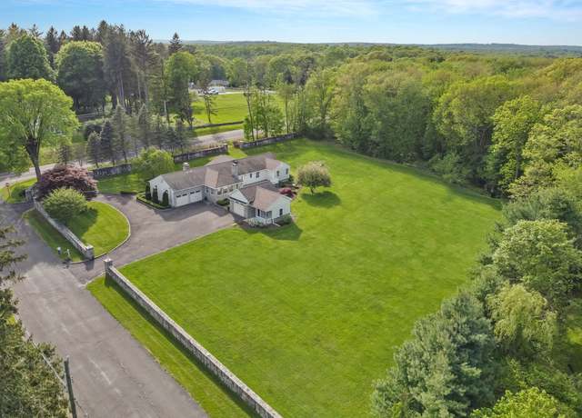 Property at 762 Sport Hill Rd, Easton, CT 06612, 4 beds, 3 baths