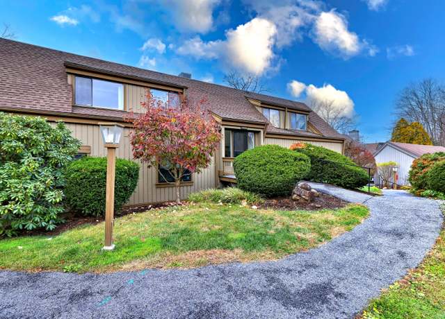 Property at 78 Heritage Vlg Unit D, Southbury, CT 06488, 2 beds, 2 baths