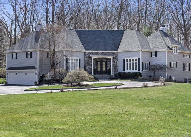 Property at 295 Smith Ridge Rd, New Canaan, CT 06840, 4 beds, 4.5 baths