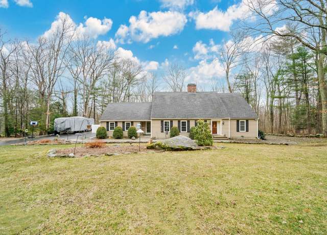 Property at 118 Beech Mountain Rd, Mansfield, CT 06250, 4 beds, 3.5 baths