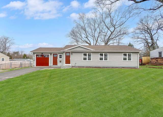 Property at 25 Sun St, Enfield, CT 06082, 2 beds, 2 baths