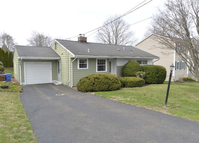Property at 50 West St, Shelton, CT 06484, 3 beds, 1.5 baths