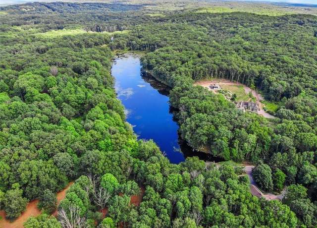 Property at 4 Old Mill Rd, Newtown, CT 06482