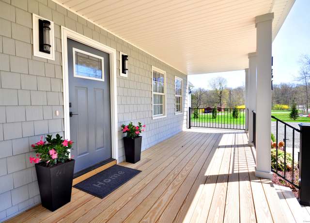 Property at 137 Buell Rd, Litchfield, CT 06759, 3 beds, 2.5 baths