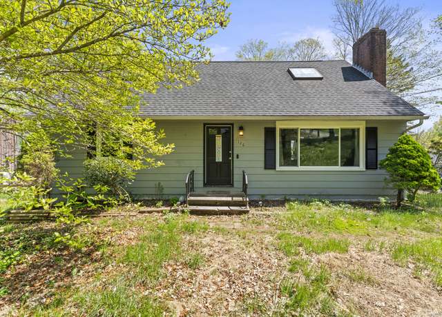 Property at 126 Carey Ave, Meriden, CT 06451, 4 beds, 1.5 baths