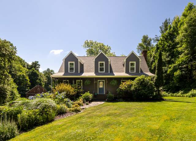 Property at 16 Osborne Hill Road Ext, Newtown, CT 06482, 3 beds, 2.5 baths