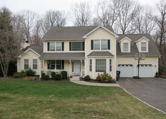 Property at 88 Brookfield Rd, Seymour, CT 06483, 4 beds, 2.5 baths
