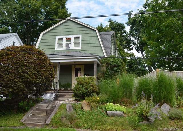 Property at 96 Edward Ave, Torrington, CT 06790, 3 beds, 1.5 baths