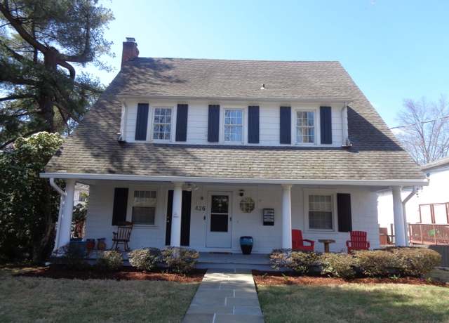 Property at 426 Courtland Ave Apt 1, Stamford, CT 06906, 2 beds, 1 bath