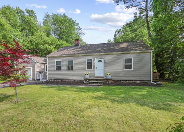 Property at 333 W Washington St, Bristol, CT 06010, 3 beds, 2 baths
