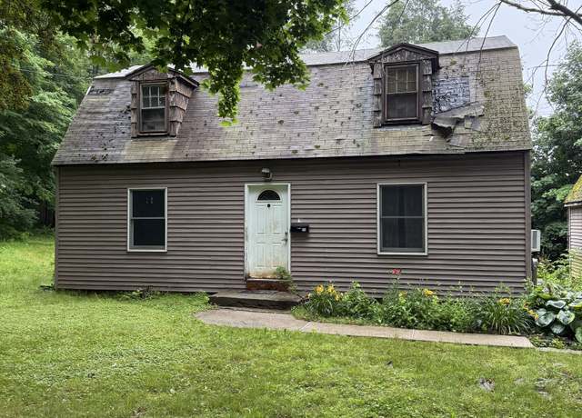 Property at 16 Deepwood Dr, Cheshire, CT 06410, 3 beds, 1 bath