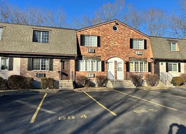 Property at 68 Sharon Rd Apt 4, Waterbury, CT 06705, 2 beds, 1.5 baths