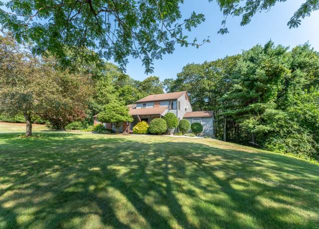Property at 69 Tolland Farms Rd, Tolland, CT 06084, 3 beds, 2.5 baths