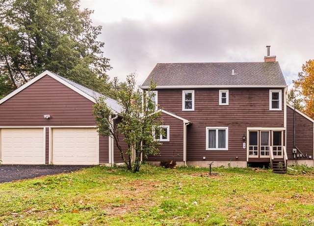 Property at 74/76 Towantic Hill Rd, Oxford, CT 06478, 7 beds, 4.5 baths