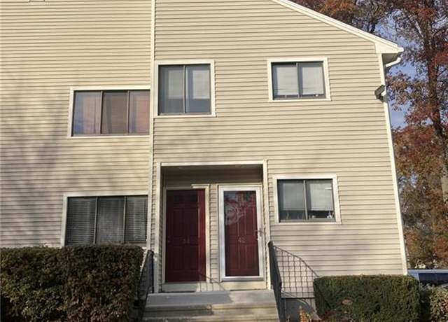 Property at 44 Lance Cir #44, Bridgeport, CT 06606, 1 bed, 1 bath