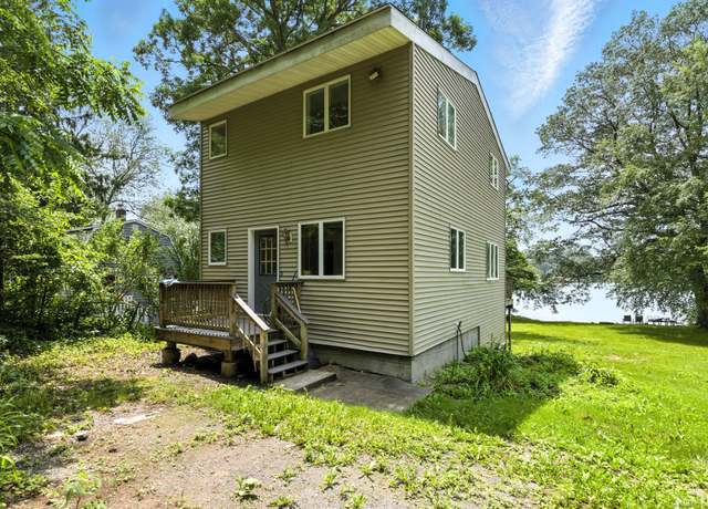 Property at 40 Alma Ave, Wolcott, CT 06716, 2 beds, 2 baths