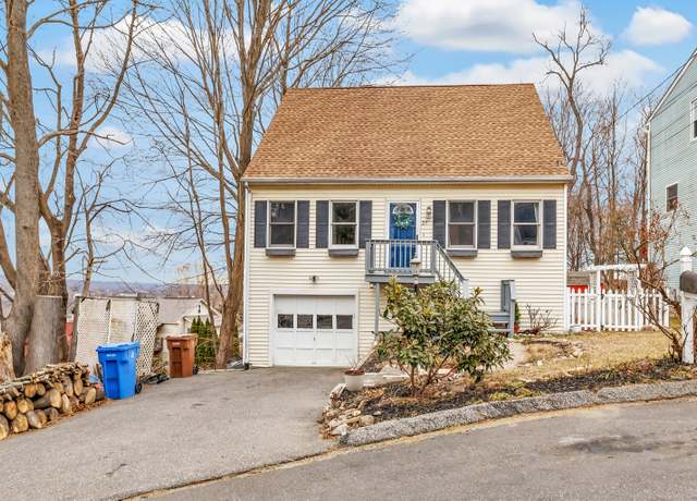 Property at 27 Naugatuck Ave, Shelton, CT 06484, 3 beds, 2 baths