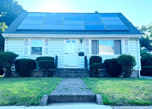 Property at 310 Fairview Ave, Hamden, CT 06514, 2 beds, 1 bath