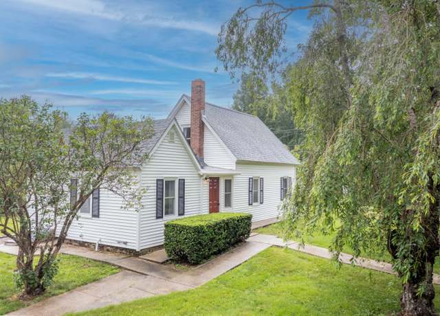 Property at 361 Westminster Rd, Canterbury, CT 06331, 2 beds, 1.5 baths