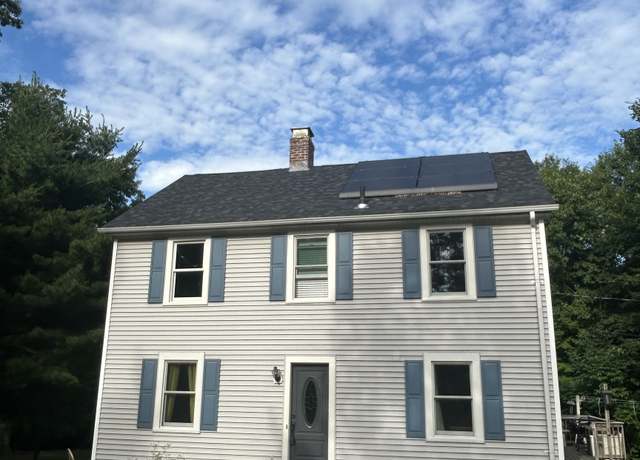Property at 5 Sunnyslope Dr, Middletown, CT 06457, 4 beds, 2 baths