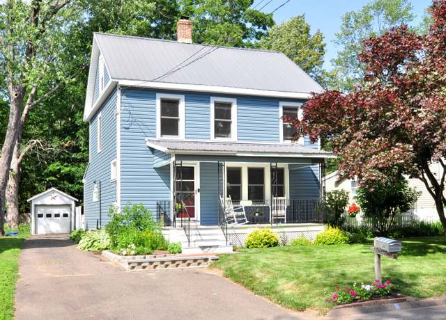 Property at 34 Old Kennedy Rd, Windsor, CT 06095, 2 beds, 1.5 baths