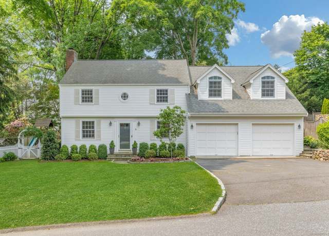 Property at 12 Abbey Rd, Darien, CT 06820, 4 beds, 3.5 baths