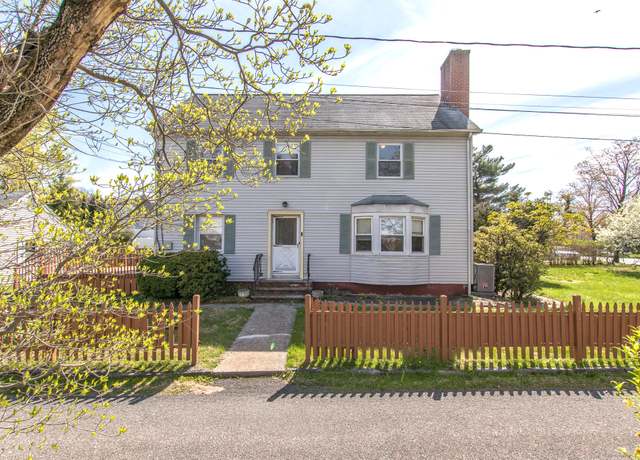 Property at 2715 Post Rd, Darien, CT 06820, 5 beds, 3 baths