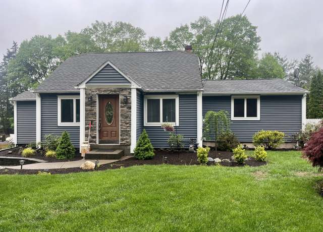 Property at 141 Buckland St, Southington, CT 06479, 3 beds, 2 baths
