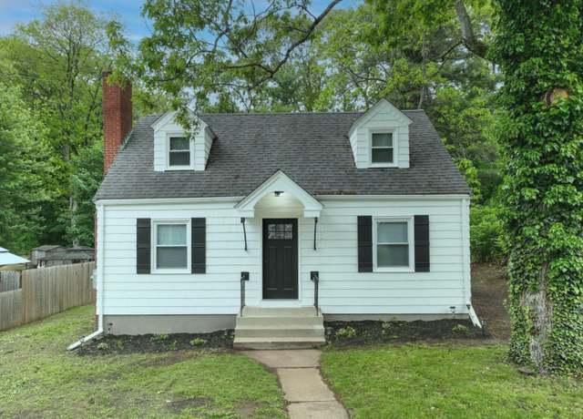 Property at 77 Hemlock St, Manchester, CT 06040, 3 beds, 2 baths