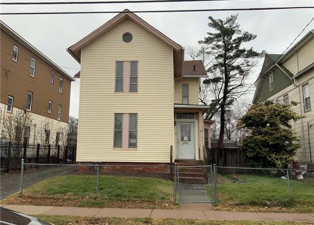 Property at 82 Madison Ave, Hartford, CT 06106, 3 beds, 2 baths