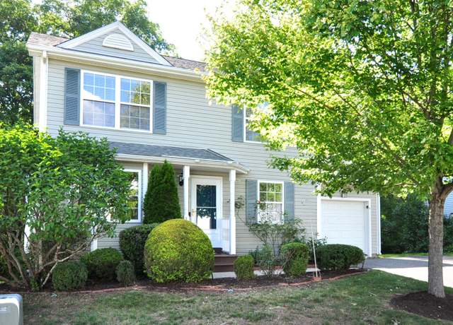 Property at 19 Windy Hill Ln #19, Rocky Hill, CT 06067, 3 beds, 3.5 baths