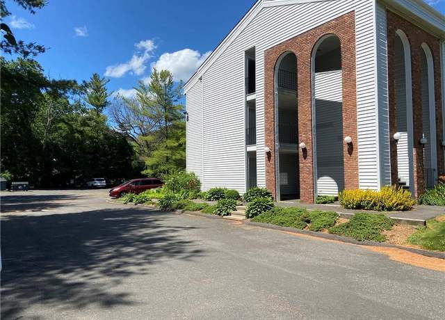 Property at 81 Coalpit Hill Rd Apt B, Danbury, CT 06810, 2 beds, 1 bath