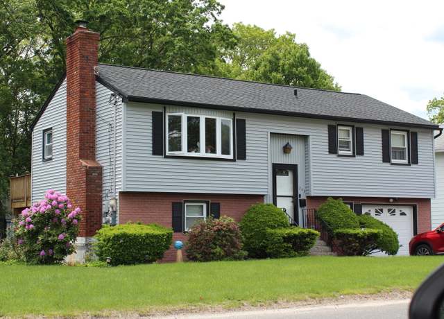 Property at 243 Courtland Ave, Waterbury, CT 06705, 3 beds, 1.5 baths