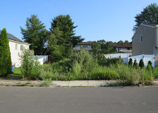 Property at 15 Yorktown Rdg Lot 2, Waterbury, CT 06704