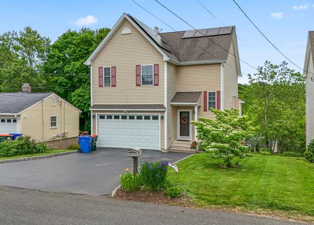 Property at 74 Avery Ave, Meriden, CT 06450, 3 beds, 3 baths
