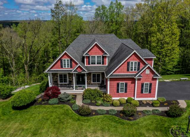 Property at 11 Gereg Glen Rd, Brookfield, CT 06804, 4 beds, 3.5 baths