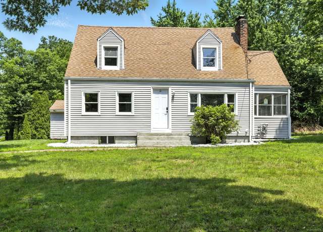 Property at 780 Park Ave, Windsor, CT 06095, 3 beds, 1.5 baths
