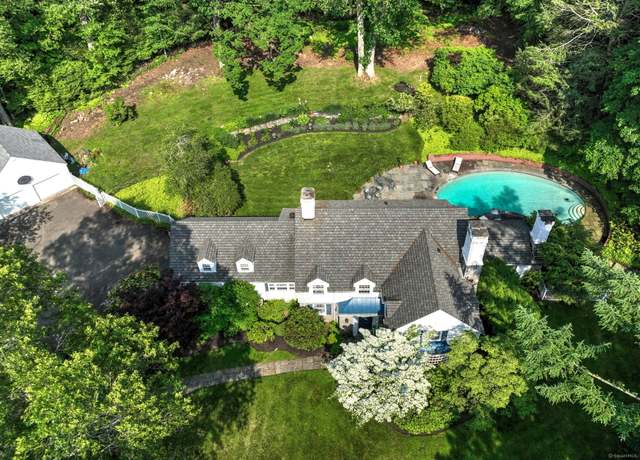 Property at 4 Brook Rd, Woodbridge, CT 06525, 4 beds, 3.5 baths