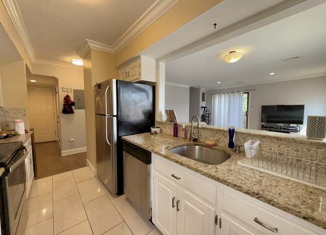 Property at 183 Livingston Pl #11, Bridgeport, CT 06610, 1 bed, 1.5 baths