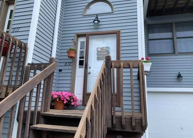 Property at 810 Lake Vista Dr #810, East Hampton, CT 06424, 2 beds, 1.5 baths