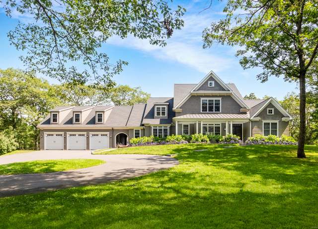 Property at 12 Meadow Ln, Sherman, CT 06784, 4 beds, 3.5 baths