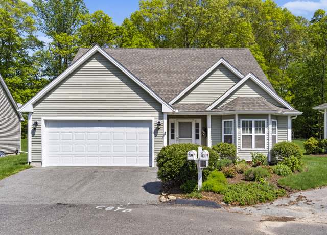 Property at 49 Whiting Farms Ln #49, East Lyme, CT 06357, 2 beds, 2 baths