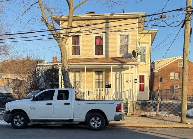 Property at 290 Beach St, Bridgeport, CT 06608, 8 beds, 3 baths