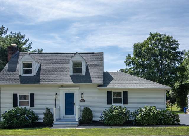 Property at 31 Flat Rock Rd, Branford, CT 06405, 4 beds, 1.5 baths
